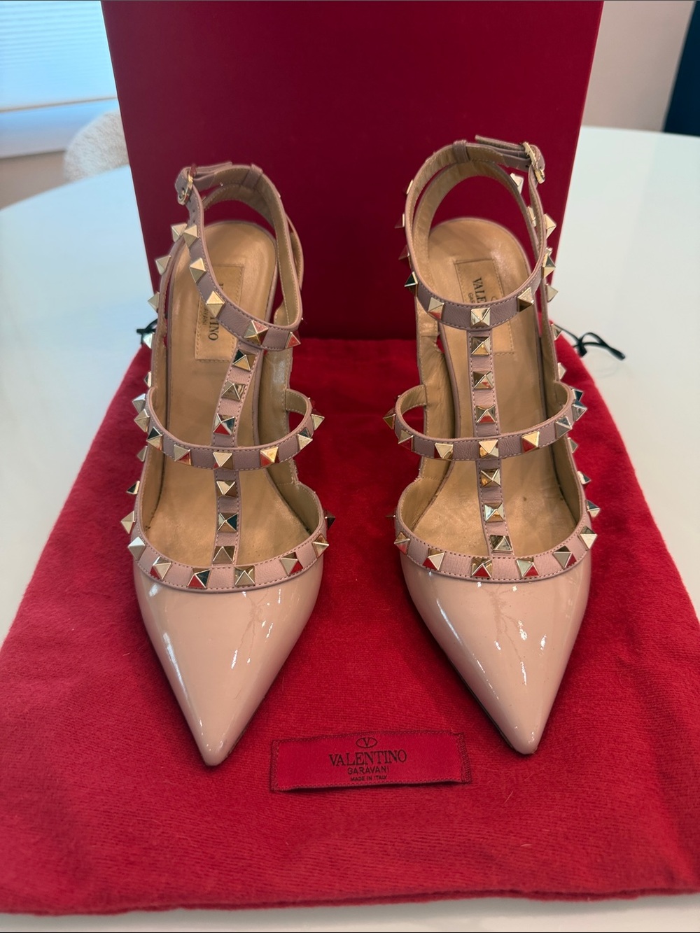 Valentino Nude Patent Leather Rockstud Strap Pumps - Picture 2 of 9